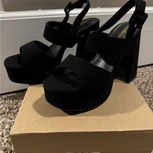 Platform Block Heel Sandals - Black